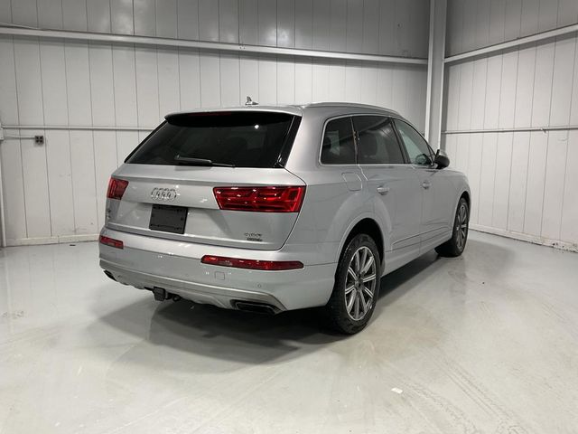 2018 Audi Q7 Premium Plus