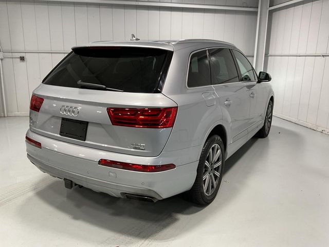 2018 Audi Q7 Premium Plus