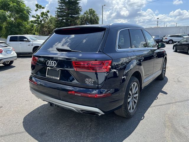 2018 Audi Q7 Premium Plus