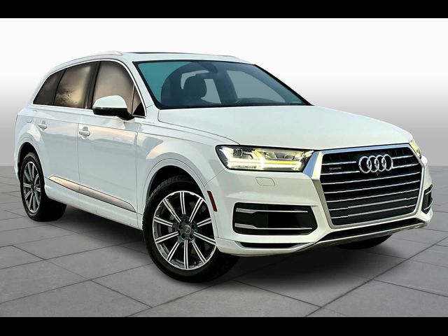 2018 Audi Q7 Premium Plus
