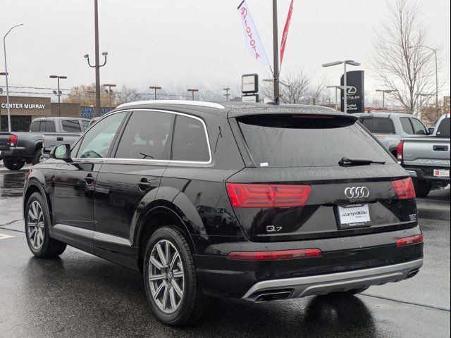 2018 Audi Q7 Premium Plus