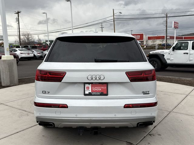 2018 Audi Q7 Premium Plus