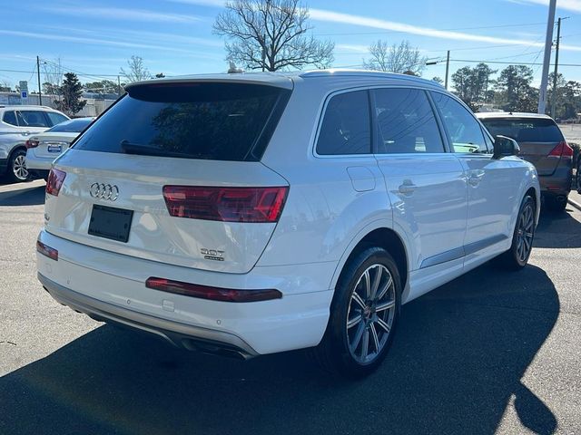 2018 Audi Q7 Premium Plus