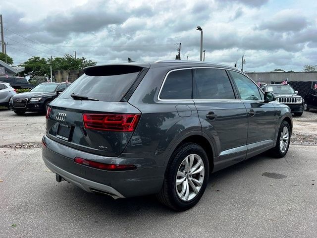 2018 Audi Q7 Premium Plus