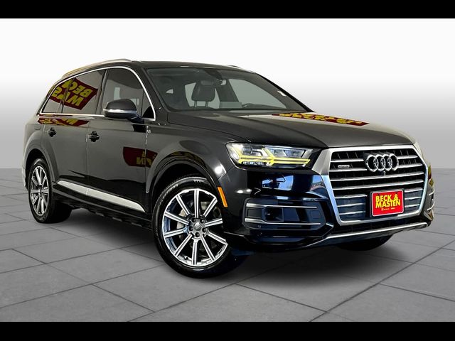 2018 Audi Q7 Premium Plus