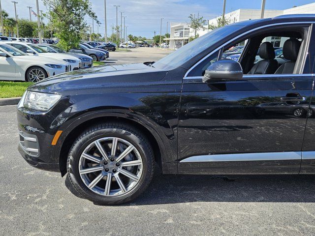 2018 Audi Q7 Premium Plus