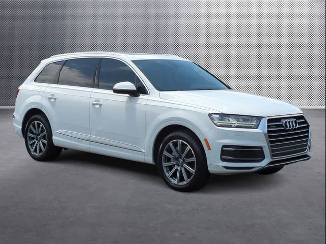 2018 Audi Q7 Premium Plus