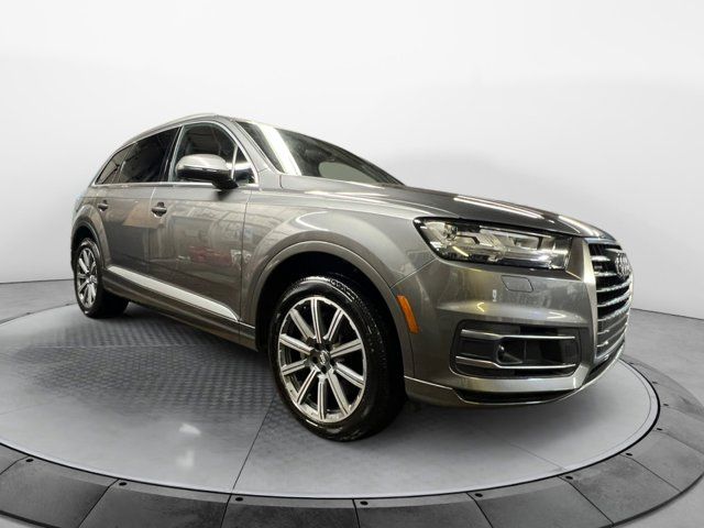 2018 Audi Q7 Premium Plus