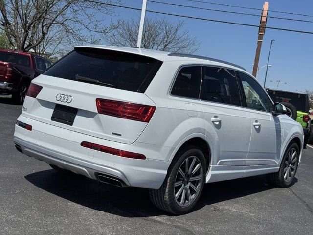 2018 Audi Q7 Premium Plus