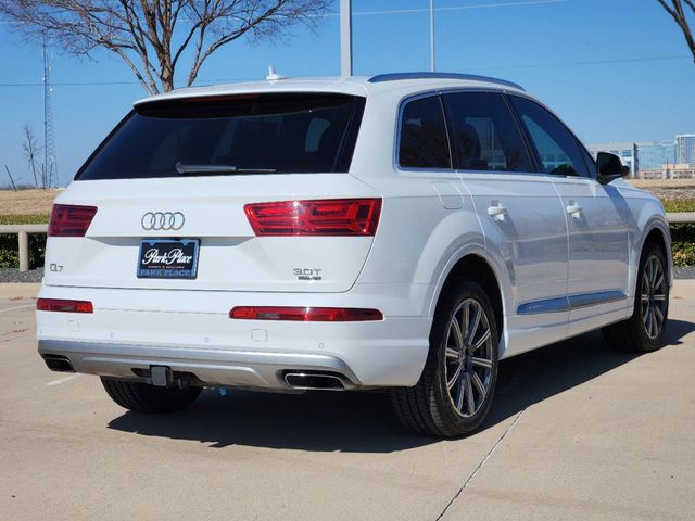 2018 Audi Q7 Prestige