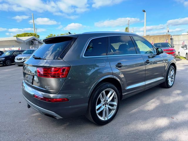 2018 Audi Q7 Prestige