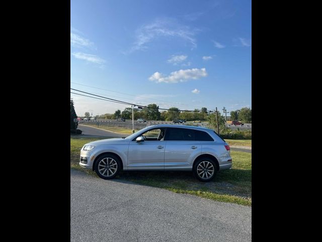 2018 Audi Q7 Prestige