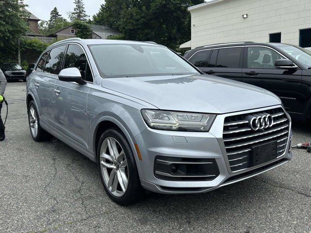 2018 Audi Q7 Prestige