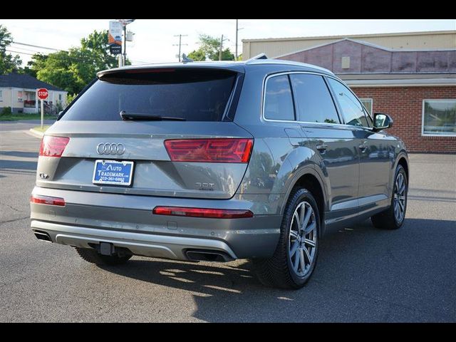 2018 Audi Q7 Prestige