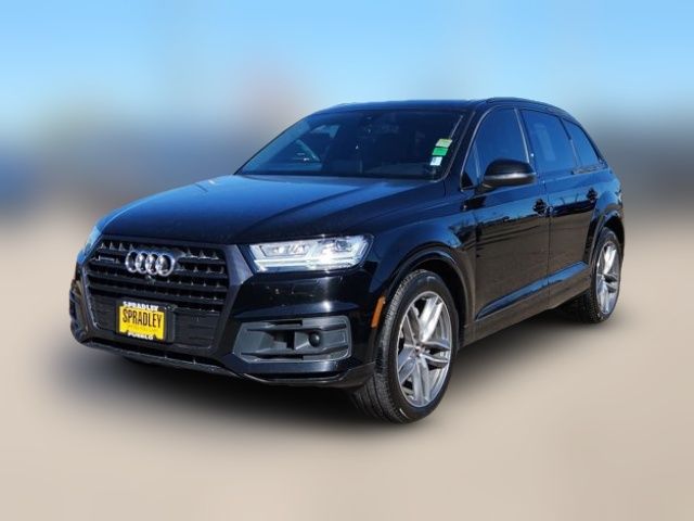 2018 Audi Q7 Prestige