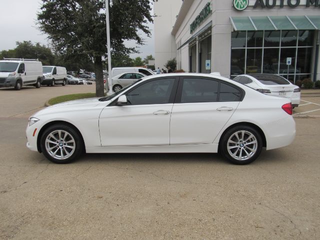 2018 BMW 3 Series 320i