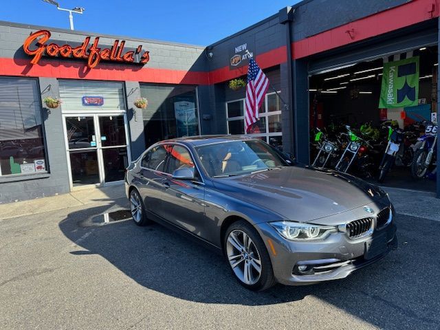 2018 BMW 3 Series 330i xDrive