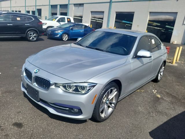 2018 BMW 3 Series 330i xDrive