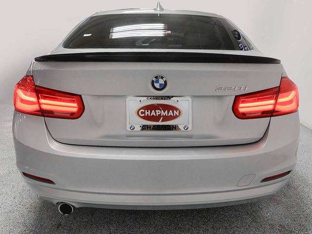 2018 BMW 3 Series 320i