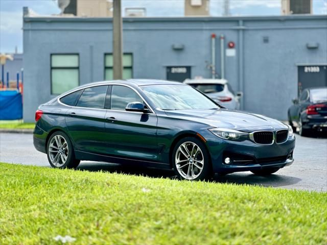 2018 BMW 3 Series 330i xDrive