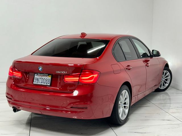 2018 BMW 3 Series 320i