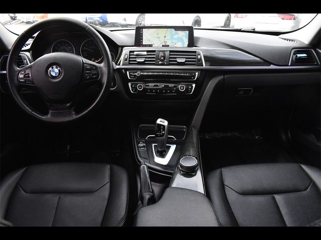 2018 BMW 3 Series 320i