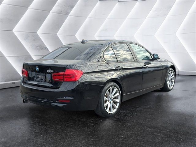 2018 BMW 3 Series 320i