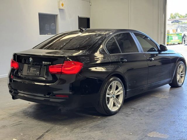 2018 BMW 3 Series 320i