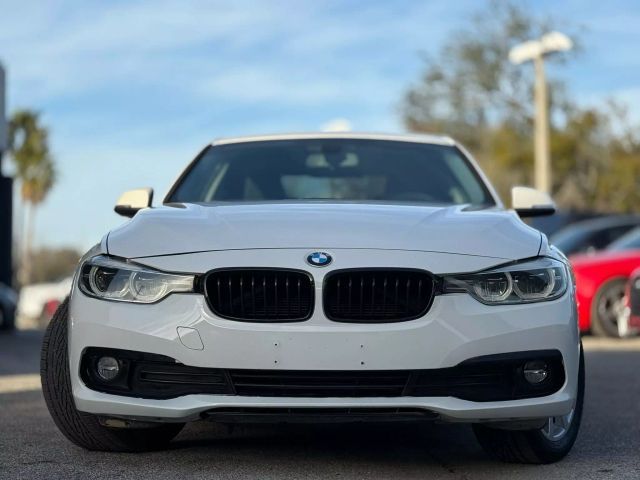 2018 BMW 3 Series 320i