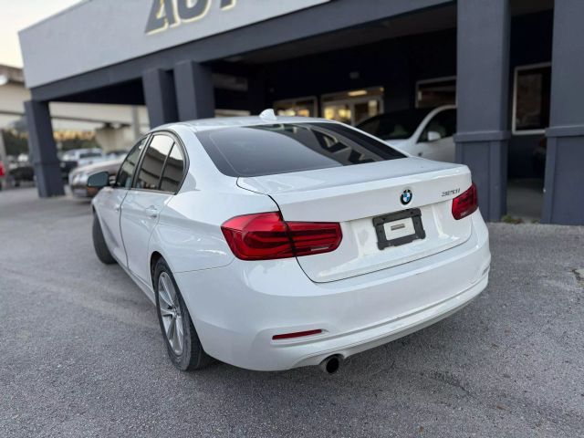 2018 BMW 3 Series 320i