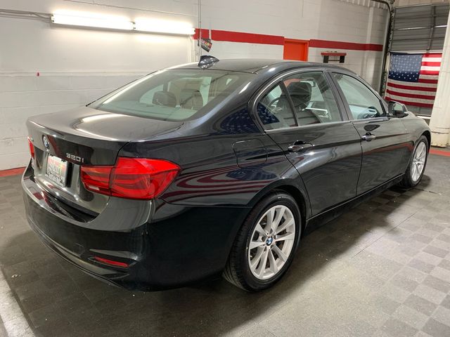 2018 BMW 3 Series 320i xDrive