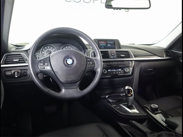 2018 BMW 3 Series 320i xDrive