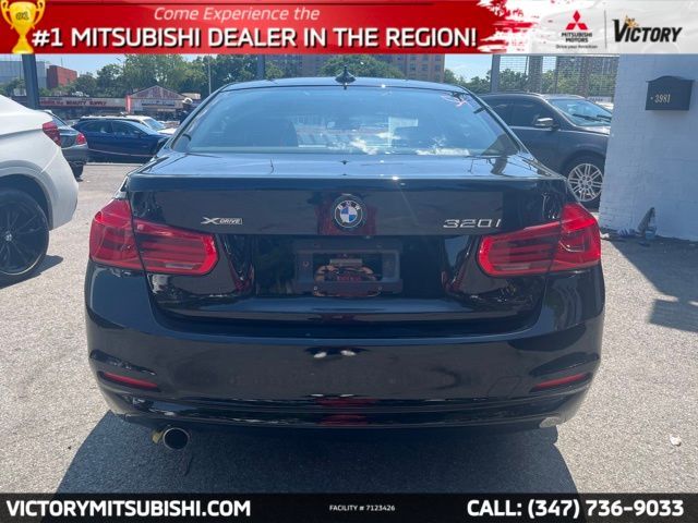 2018 BMW 3 Series 320i xDrive