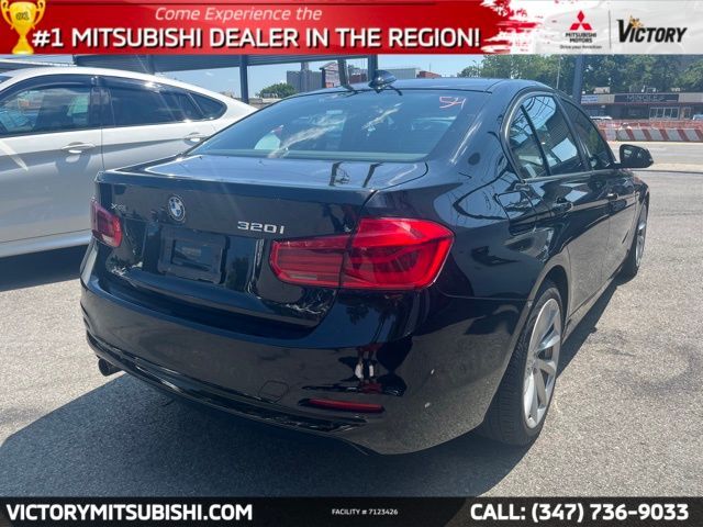 2018 BMW 3 Series 320i xDrive