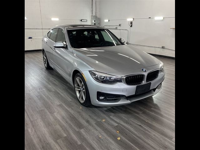 2018 BMW 3 Series 330i xDrive