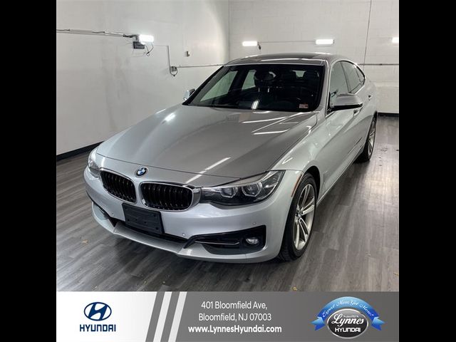 2018 BMW 3 Series 330i xDrive