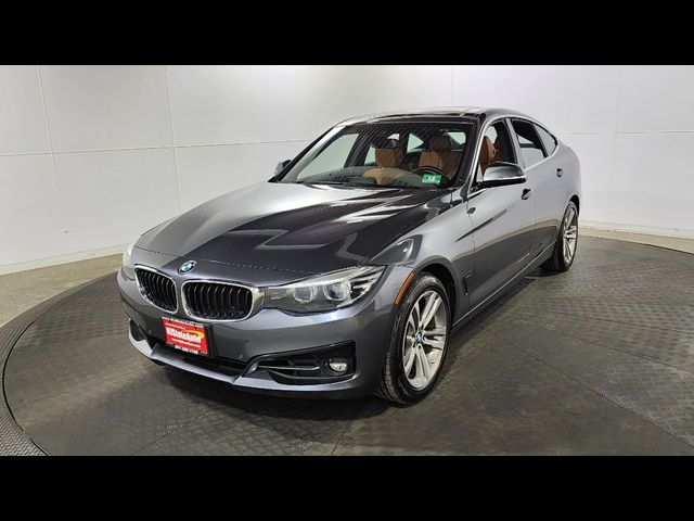 2018 BMW 3 Series 330i xDrive