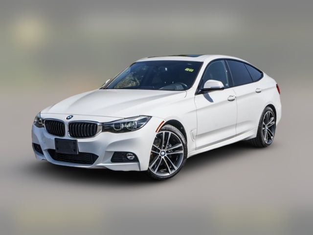 2018 BMW 3 Series 330i xDrive