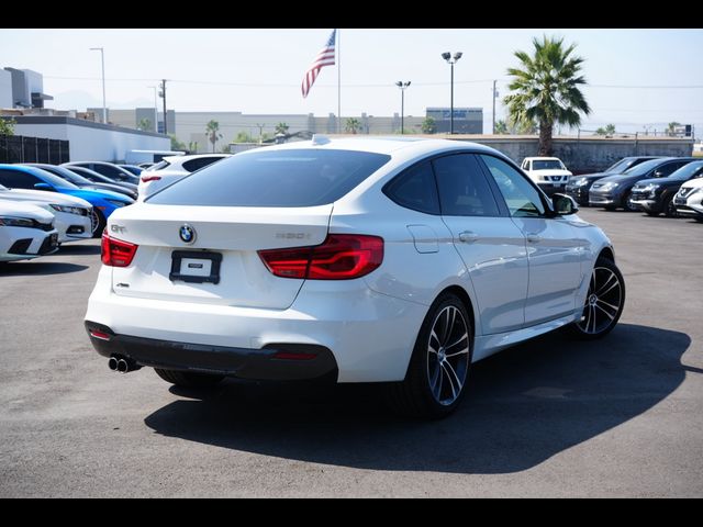 2018 BMW 3 Series 330i xDrive