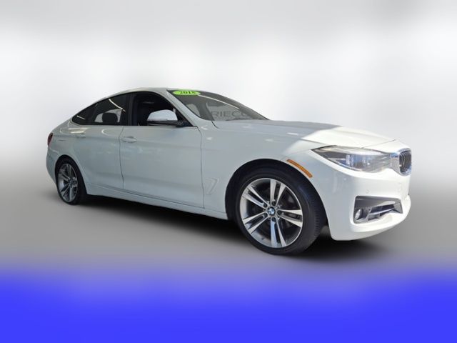 2018 BMW 3 Series 330i xDrive