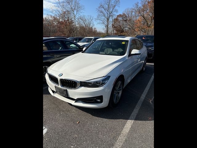 2018 BMW 3 Series 330i xDrive