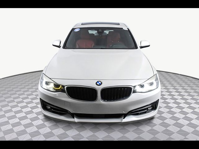 2018 BMW 3 Series 330i xDrive