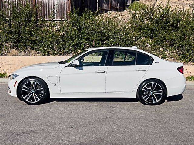 2018 BMW 3 Series 330e iPerformance