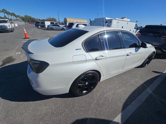 2018 BMW 3 Series 330e iPerformance