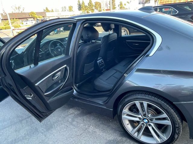 2018 BMW 3 Series 330i