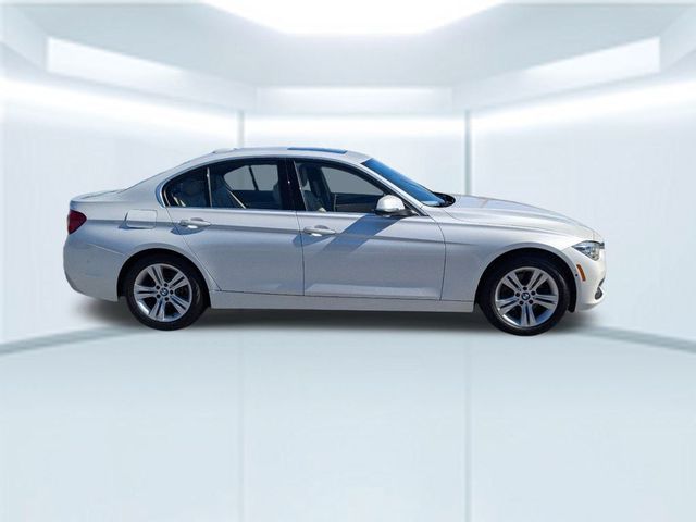 2018 BMW 3 Series 330i