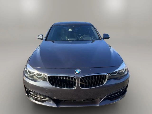 2018 BMW 3 Series 330i xDrive