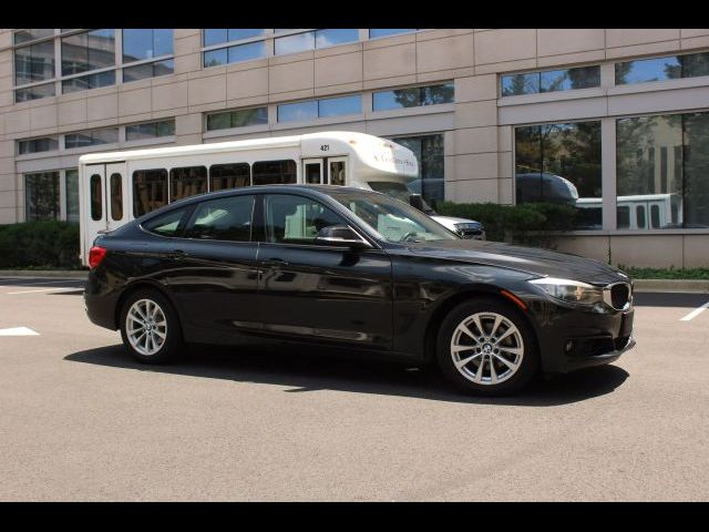 2018 BMW 3 Series 330i xDrive