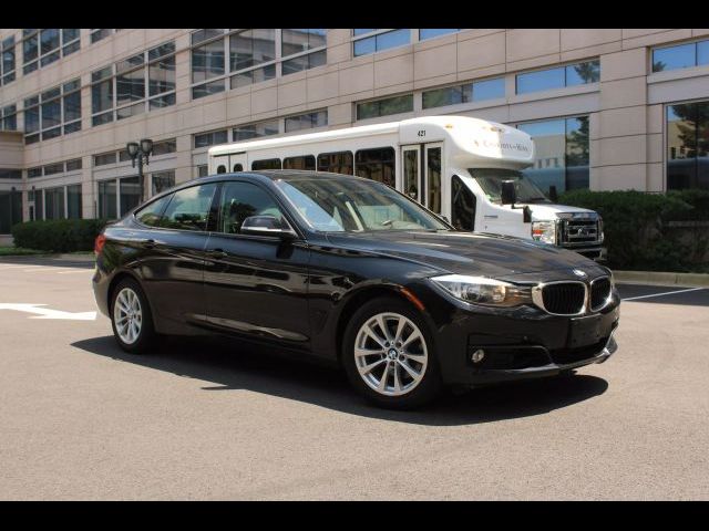 2018 BMW 3 Series 330i xDrive