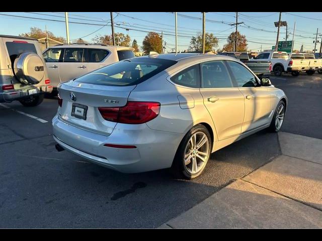 2018 BMW 3 Series 330i xDrive